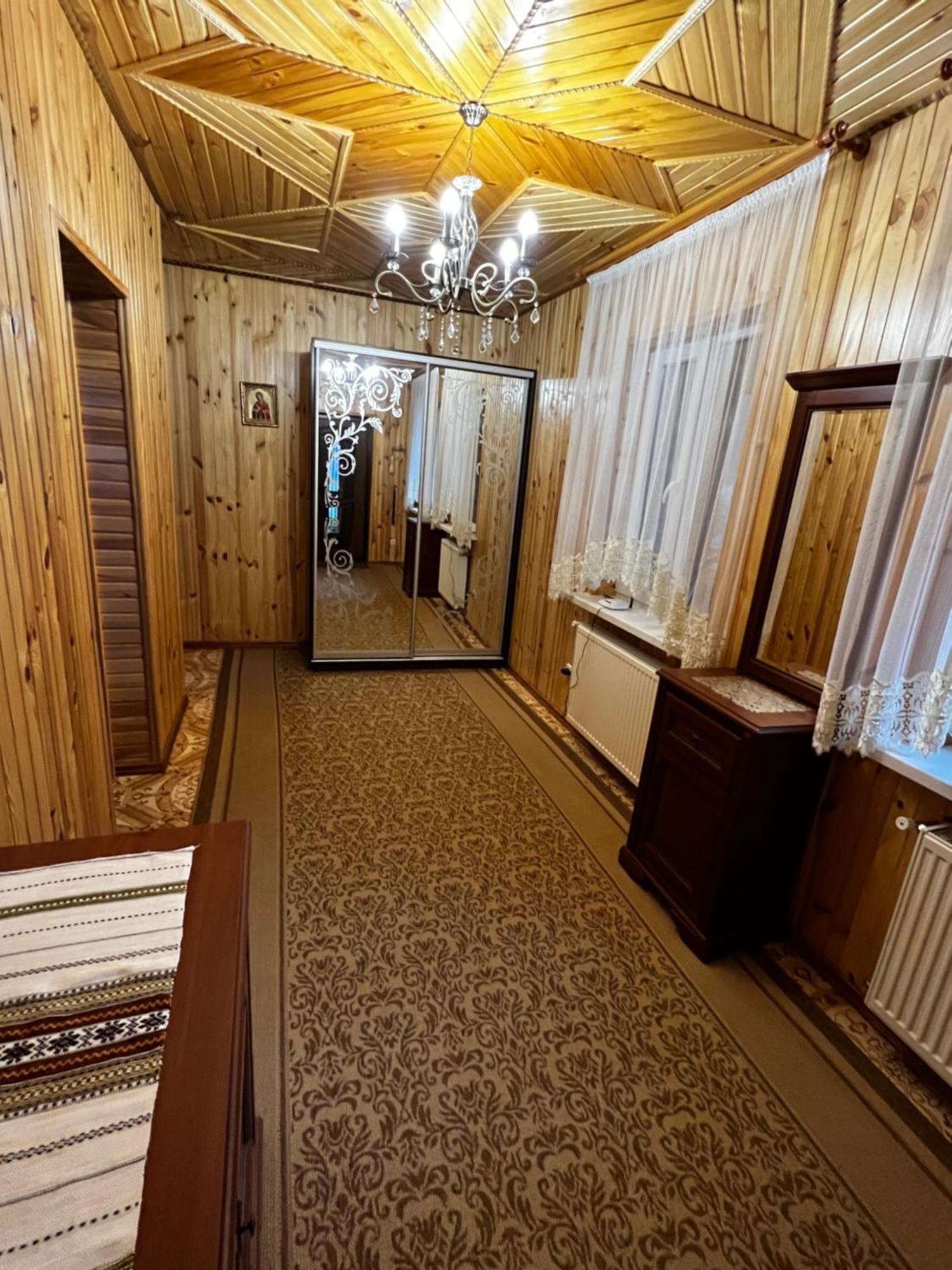 Marmarosy Hotell Vorochta Exteriör bild
