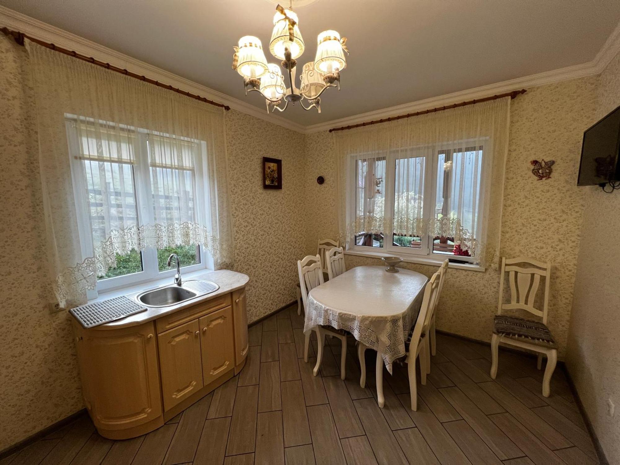 Marmarosy Hotell Vorochta Exteriör bild